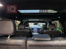 جیپ گراند واگۆنیەر